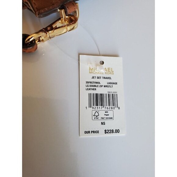 Michael Kors Wallet - Picture 5 of 9